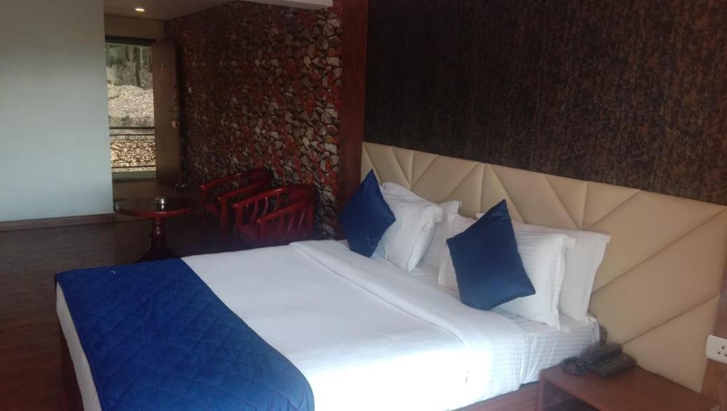 Valley View Resort أوتي المظهر الخارجي الصورة